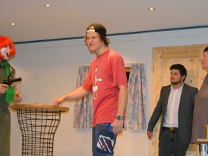 Hubert Ebner (Peter Weiland), Thomas Klein (Jakob Frey), Christian Schmidt (Jonas Netzer) und Martha Ebner (Manuela Joos)