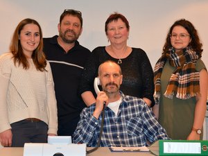 Susanne Ebner (Luisa Weiland), Otto Schön (Thomas Kramer), Hubert Ebner (Peter Weiland), Martha Ebner (Manuela Joos) und Brigitte Ebner (Verena Nieß)